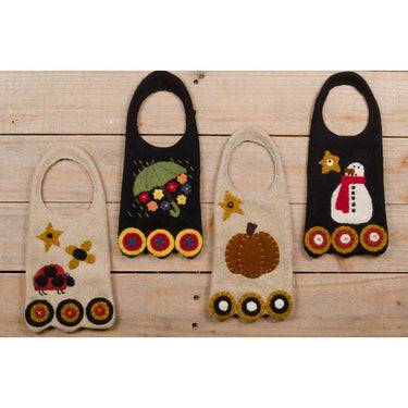 Seasonal Door Hangers (4 Pc. Set) Door Hanger Multi ONRE0204 - The Fox Decor